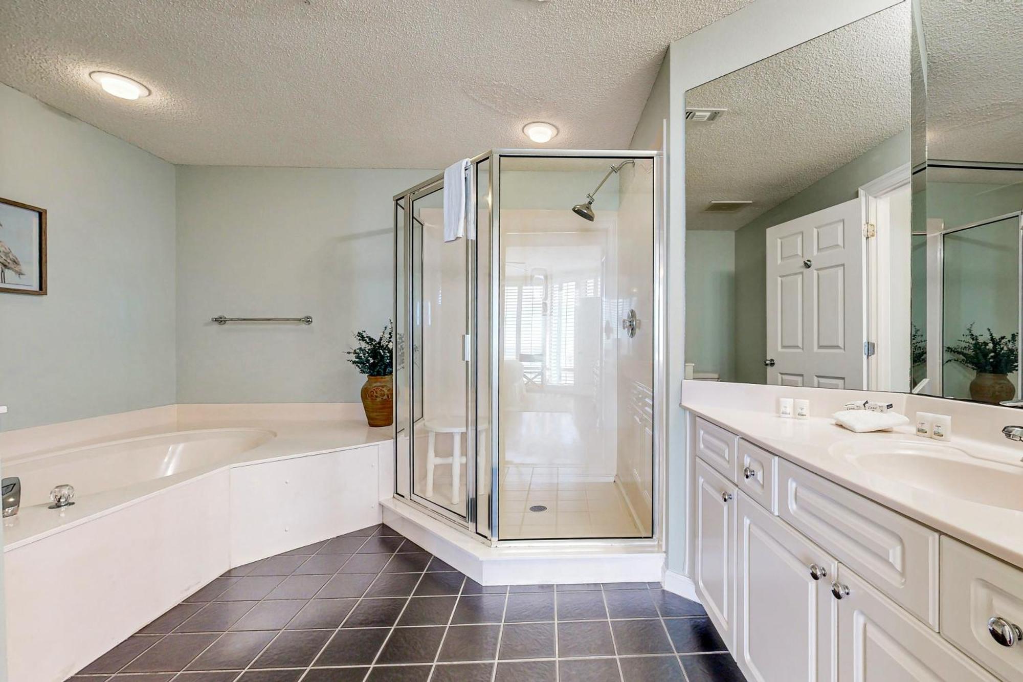 Pearl Condos ナバー 部屋 写真